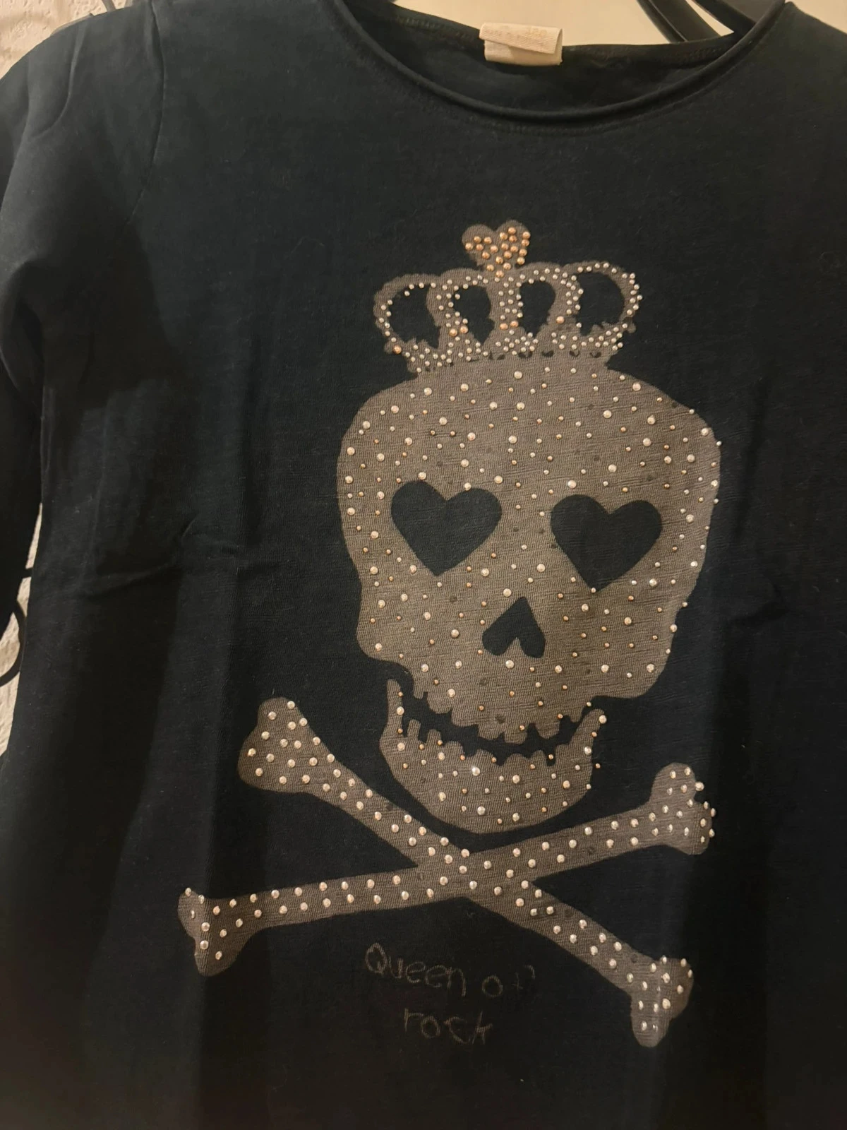 🔵 Camiseta de Manga Larga Zara Girls Negra con Strass "Queen of Rock" - Talla 7-8 Años (128 cm) – photo 3